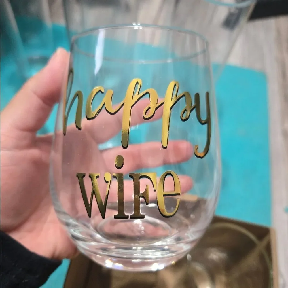 Happy wife, happy life, wine glass and beer glass set new in box